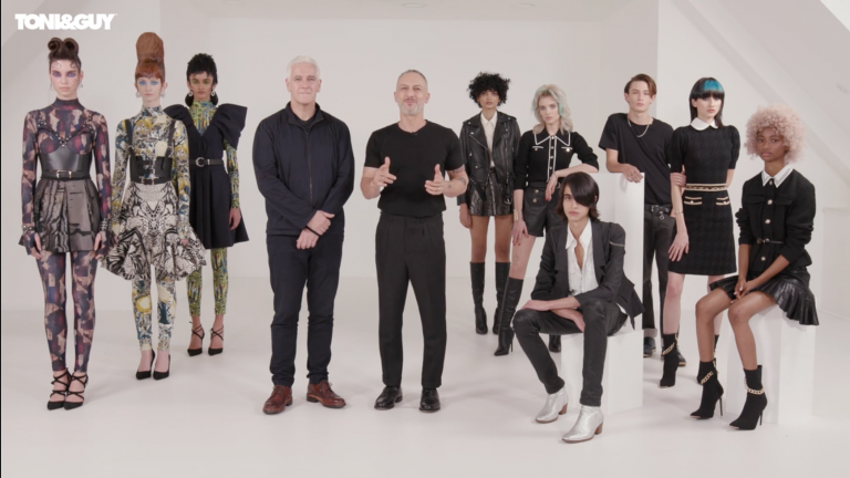 https://www.esteticamagazine.fr/2021/12/02/spectaculaire-toni&guy-!/