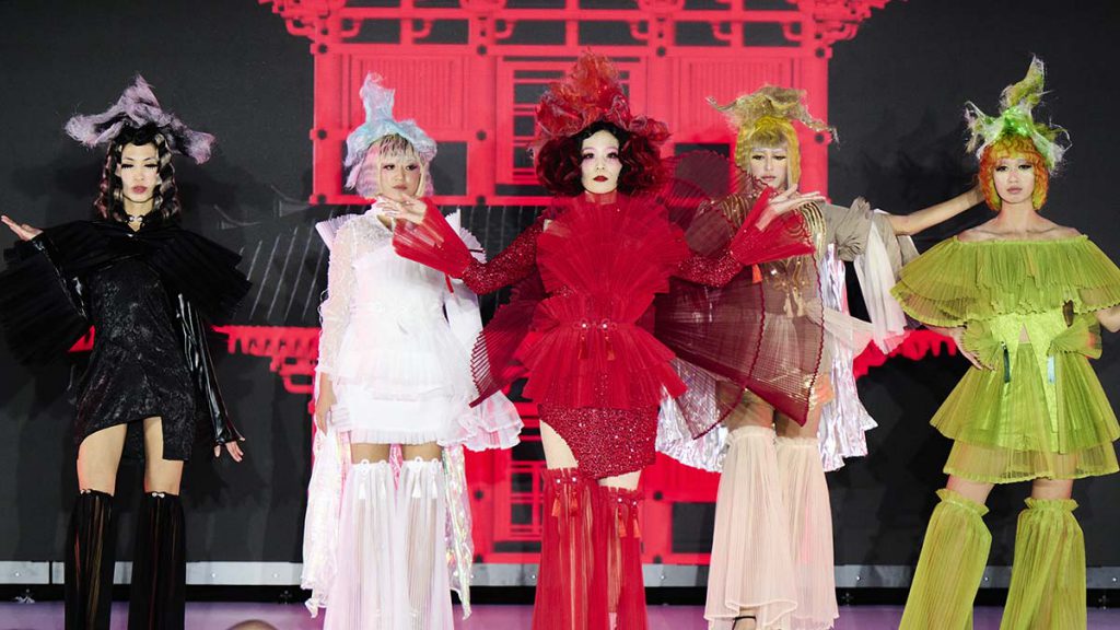 Alternative Hair Show