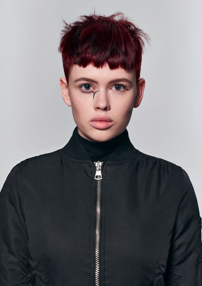 Estetica Master Parade : Mark Hayes interprète le Bob