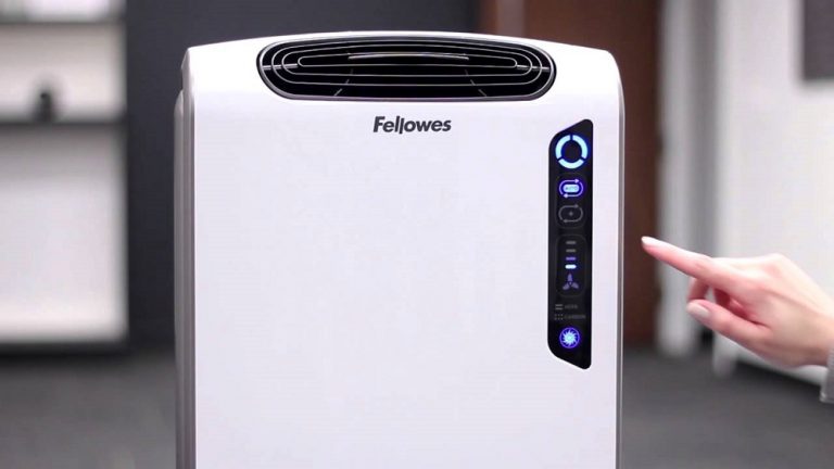 Fellowes assainit l’aire de votre salon