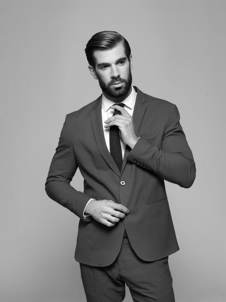 Défi pour Homme lance une cire à barbe