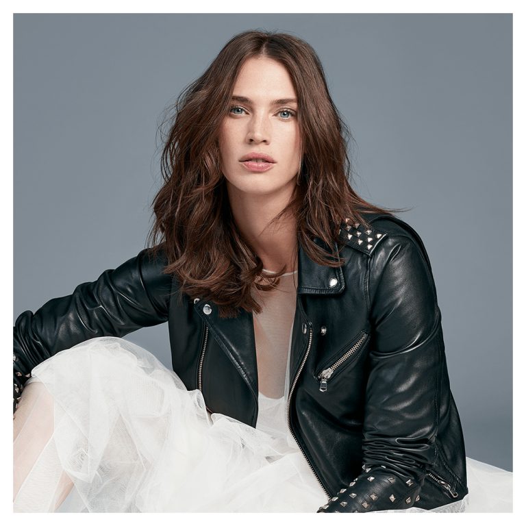Crista Cober incarne Botanéa pour L’Oréal Professionnel