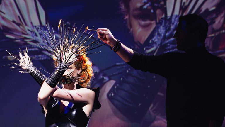Haute Coiffure Française, la jeune génération enflamme la scène