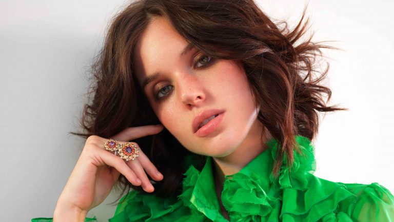 Alima Baz signe une collection de caractère